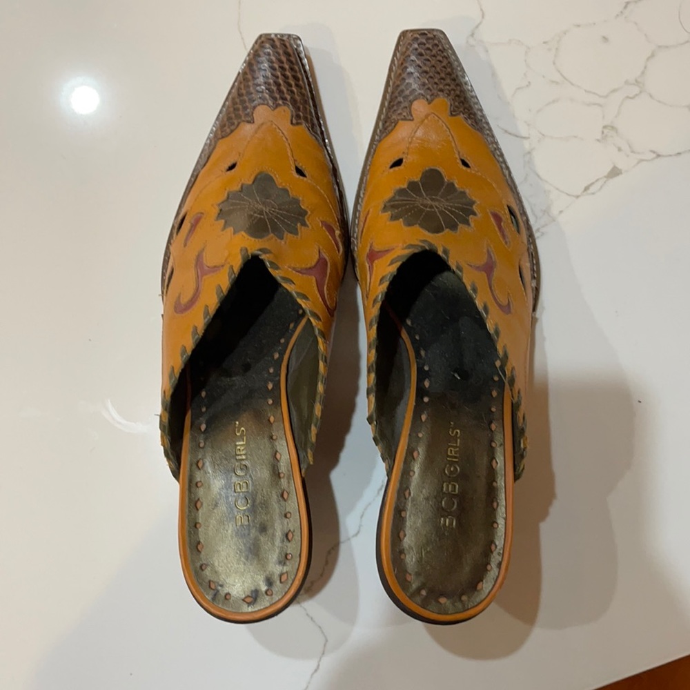 BCBGirls women’s slip-ons